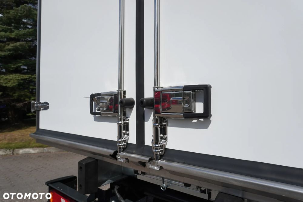 Iveco 70C18HA8 - 27