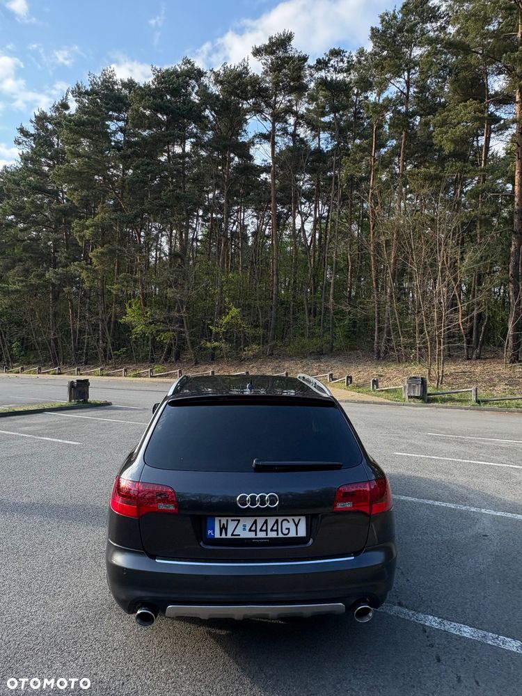 Audi A6 Allroad - 18