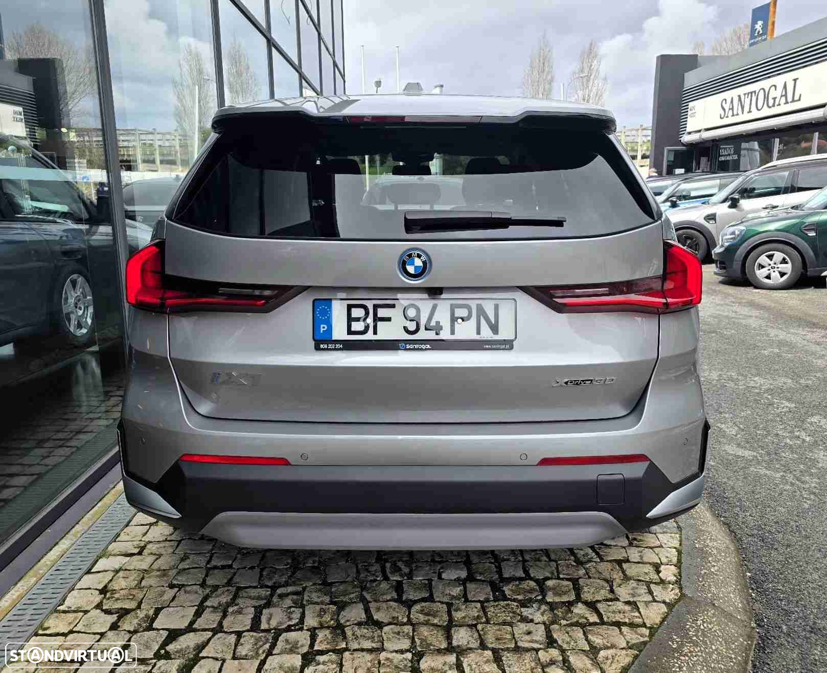 BMW iX1 xDrive30 - 5