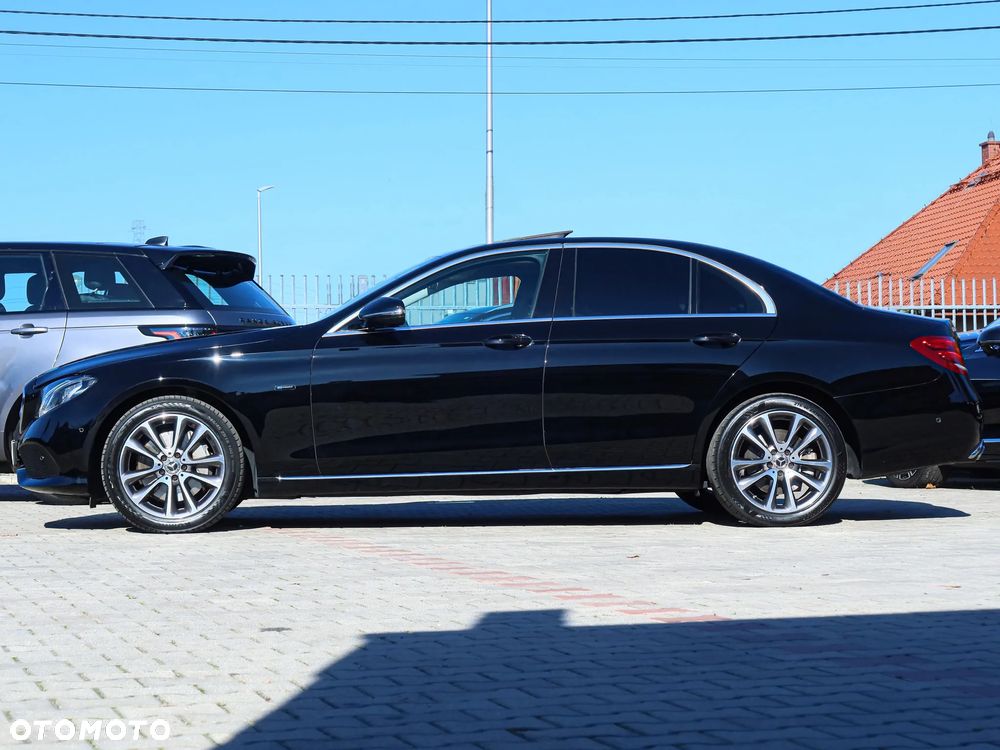 Mercedes-Benz Klasa E 300 9G-TRONIC Avantgarde - 27