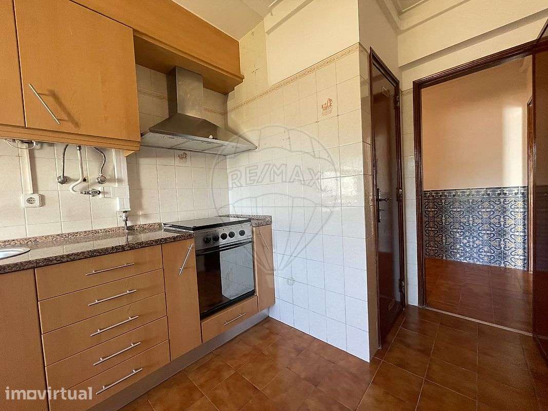 Apartamento T2 para arrendamento - Grande imagem: 4/16
