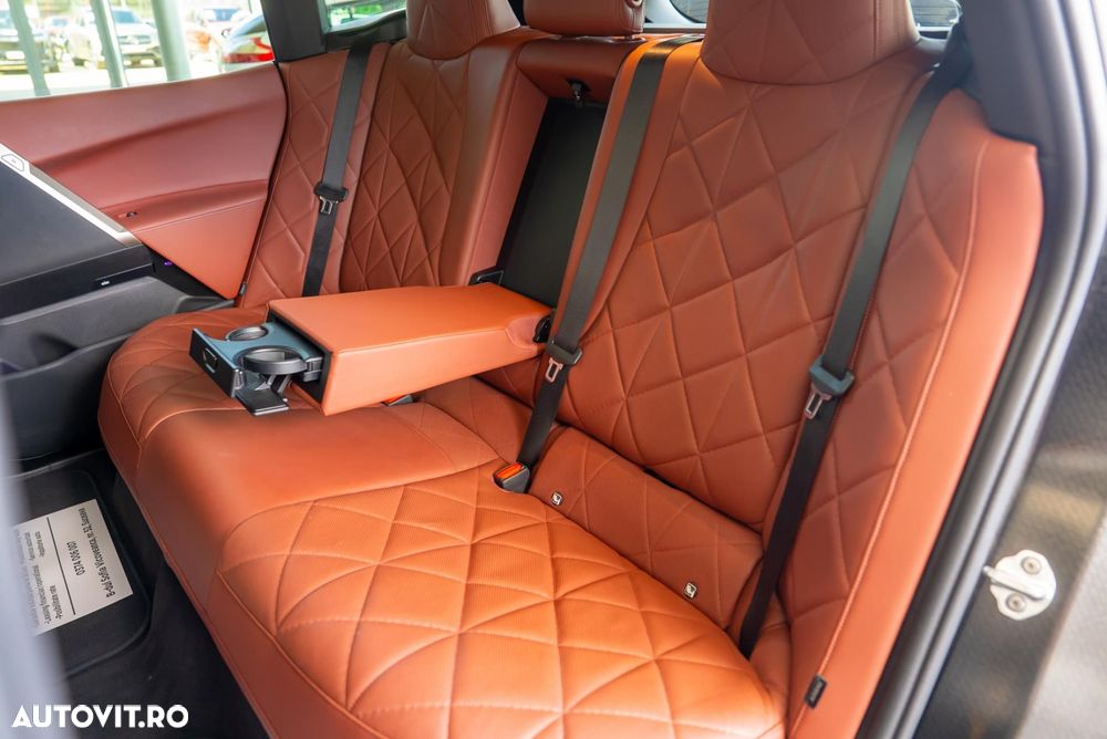 BMW iX xDrive40 - 23