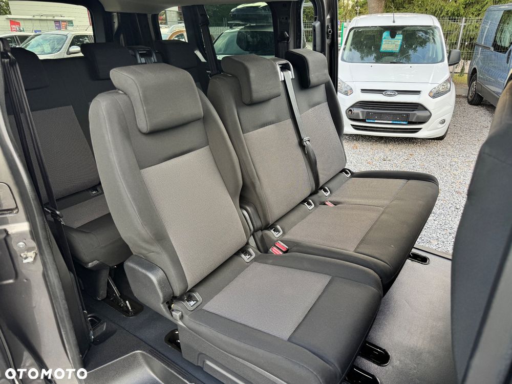 Opel Vivaro - 12
