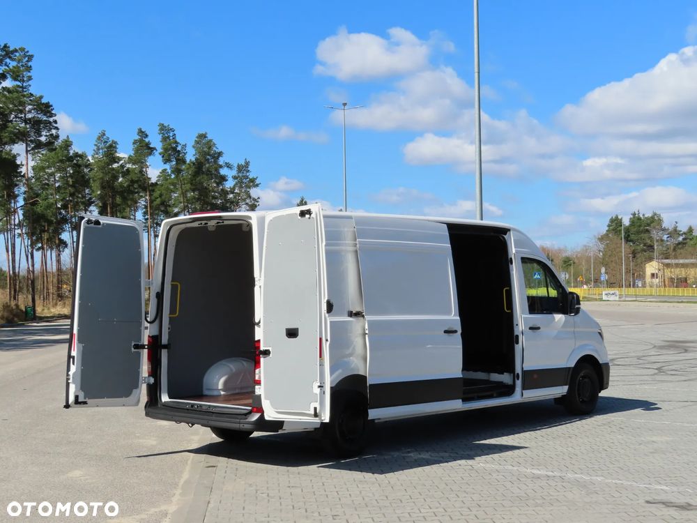 Volkswagen Crafter 35 BiTDI 2.0 177 KM AUTOMAT 8-Mio Furgon Blaszak L4H2 LONG MAX 4300 mm, Rozstaw Osi 4490 mm, Ładowność 1152 Kg GWARANCJA PRODUCENTA Stan Wizualny I Techniczny NOWY Tak Jak Z Taśmy Produkcyjnej Gotowy Dostępny OKAZJA POLECAM - 15