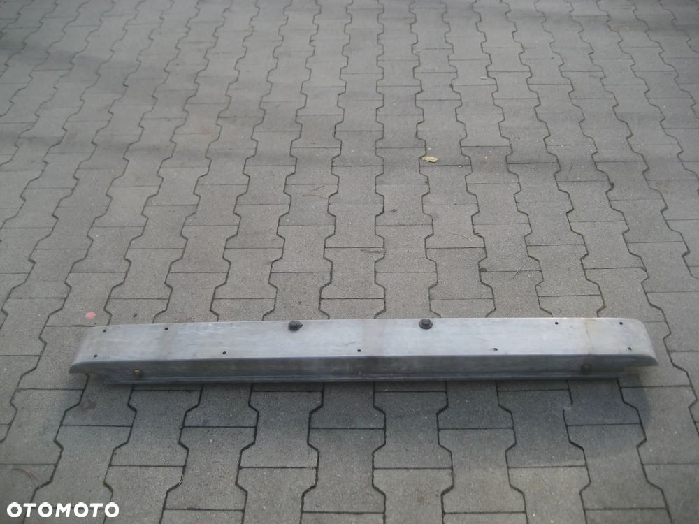 mercedes 190 201 w201 89-93r belka zderzaka tył 2018801871 - 1