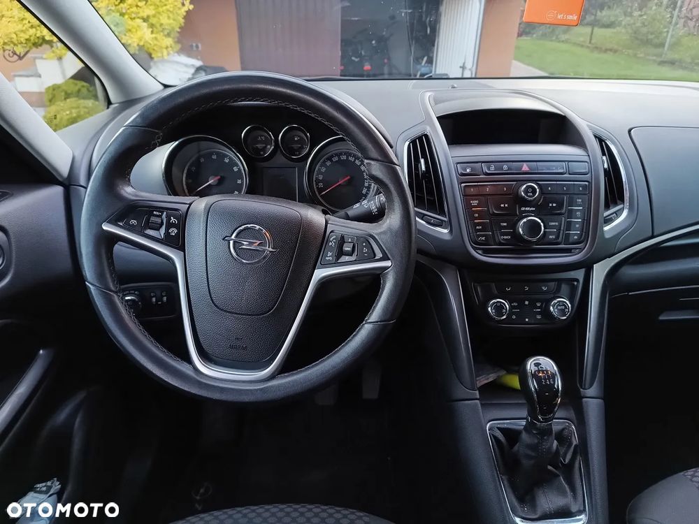 Opel Zafira - 7