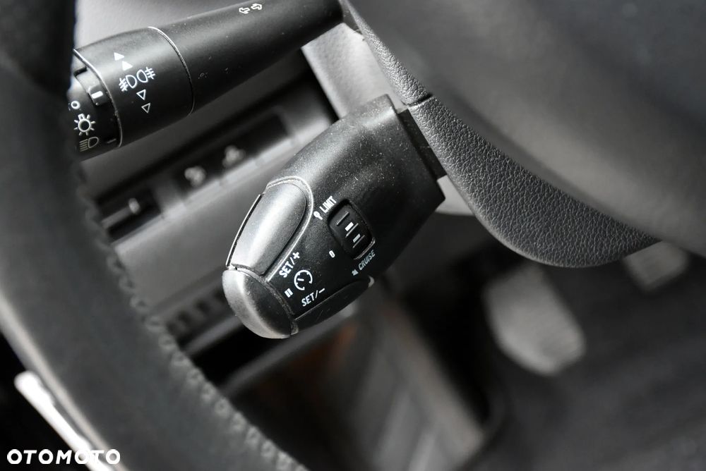 Peugeot 3008 HDi 150 Allure - 23