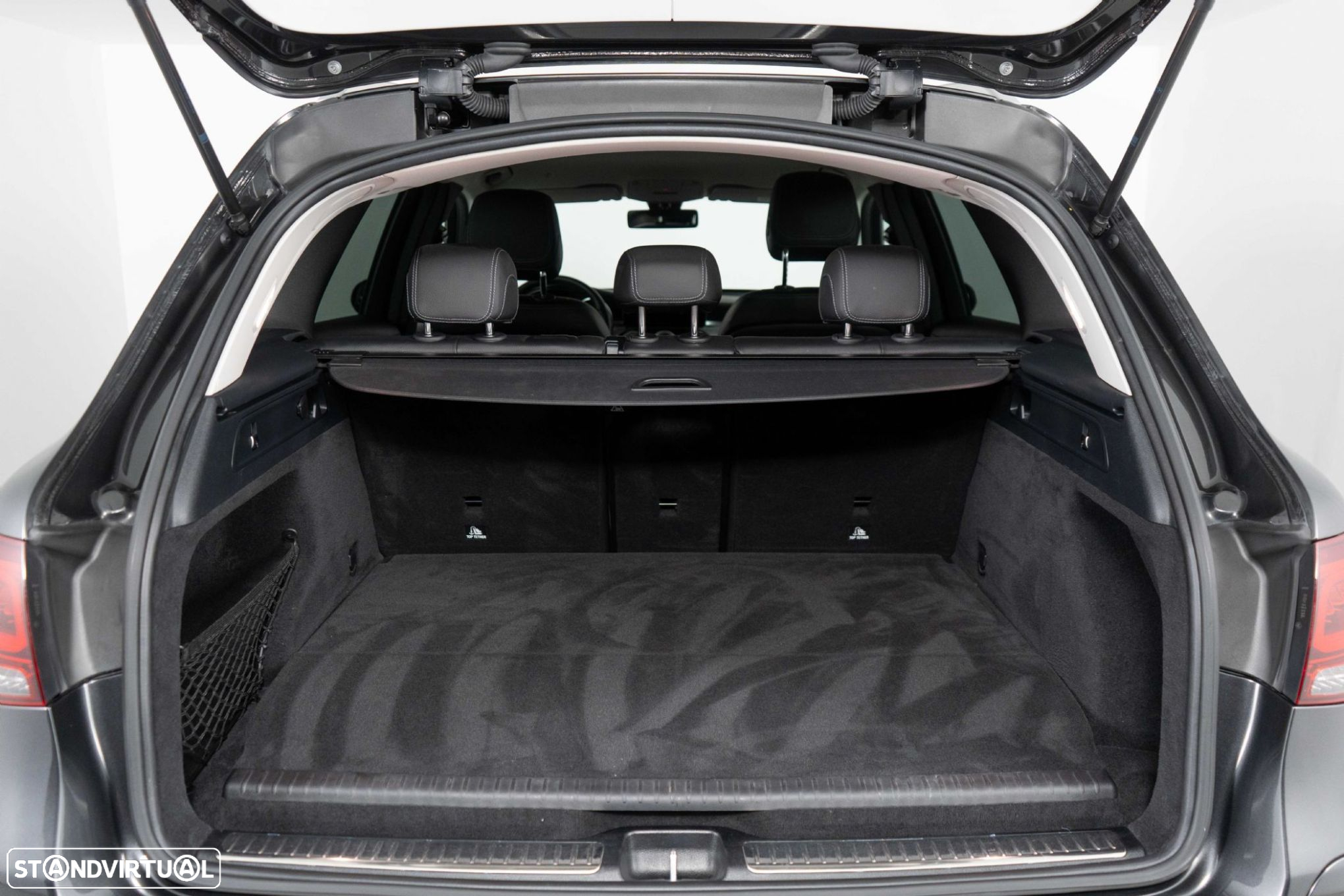 Mercedes-Benz GLC 300 e 4Matic - 12
