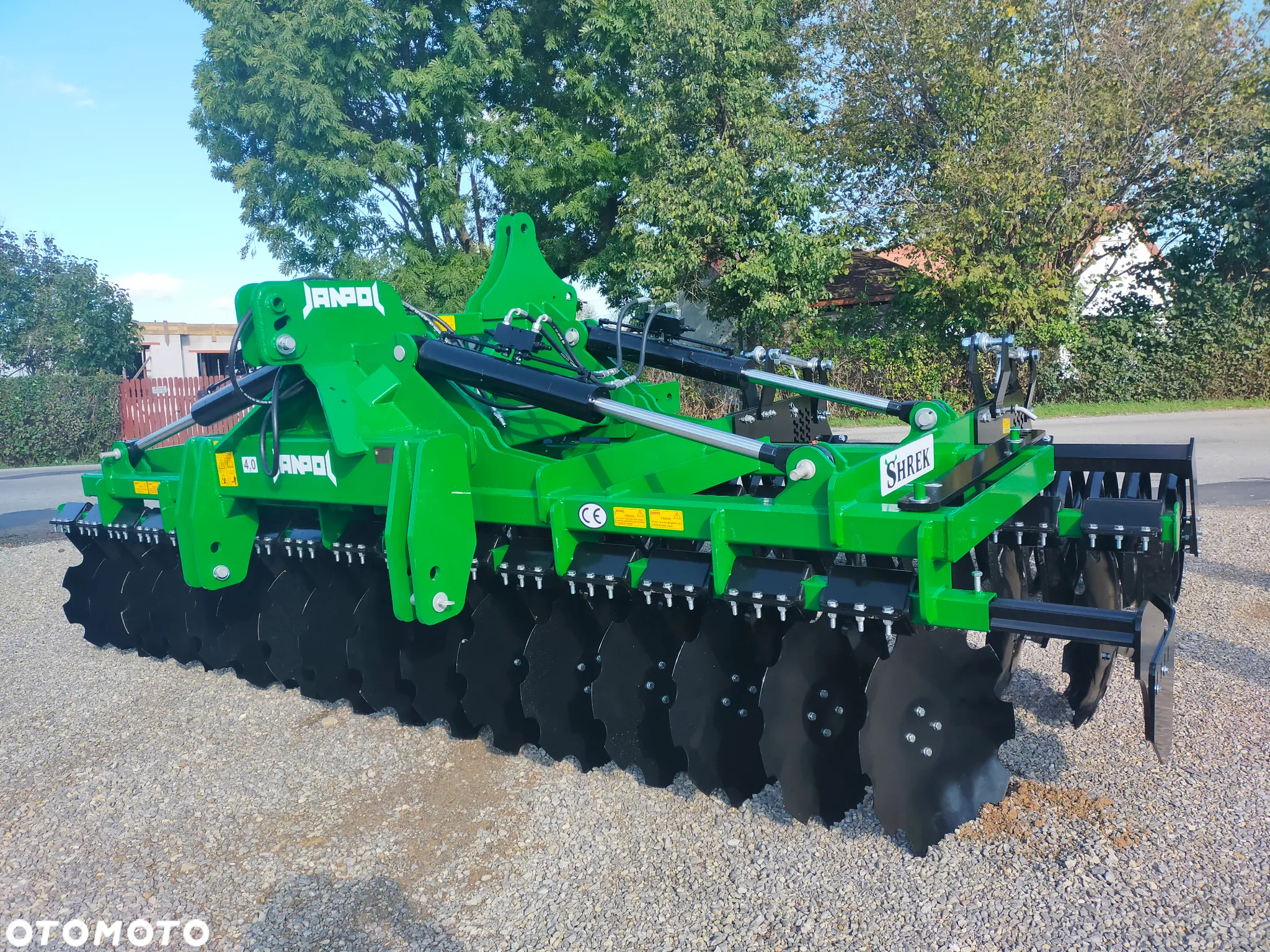 BRONA TALERZOWA talerzówka ciężka/ 4m/ 4 siłowniki/ wał daszkowy fi600 - 3