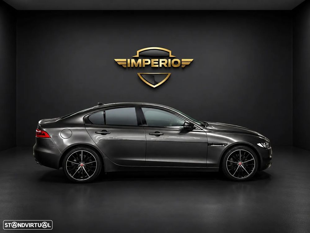 Jaguar XE 20d Aut. Portfolio - 7