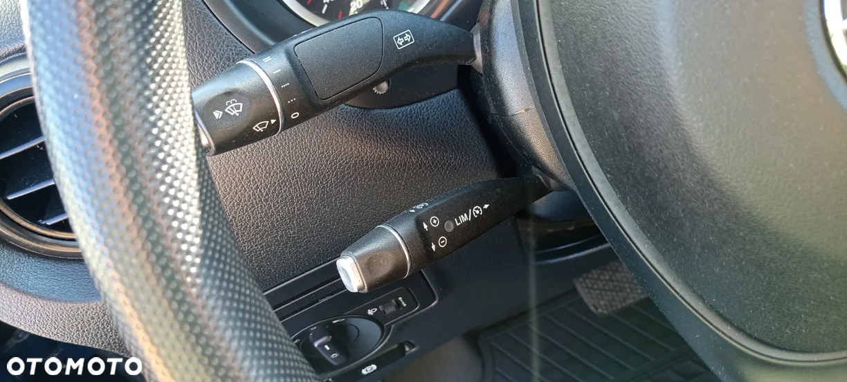 Mercedes-Benz Vito - 19