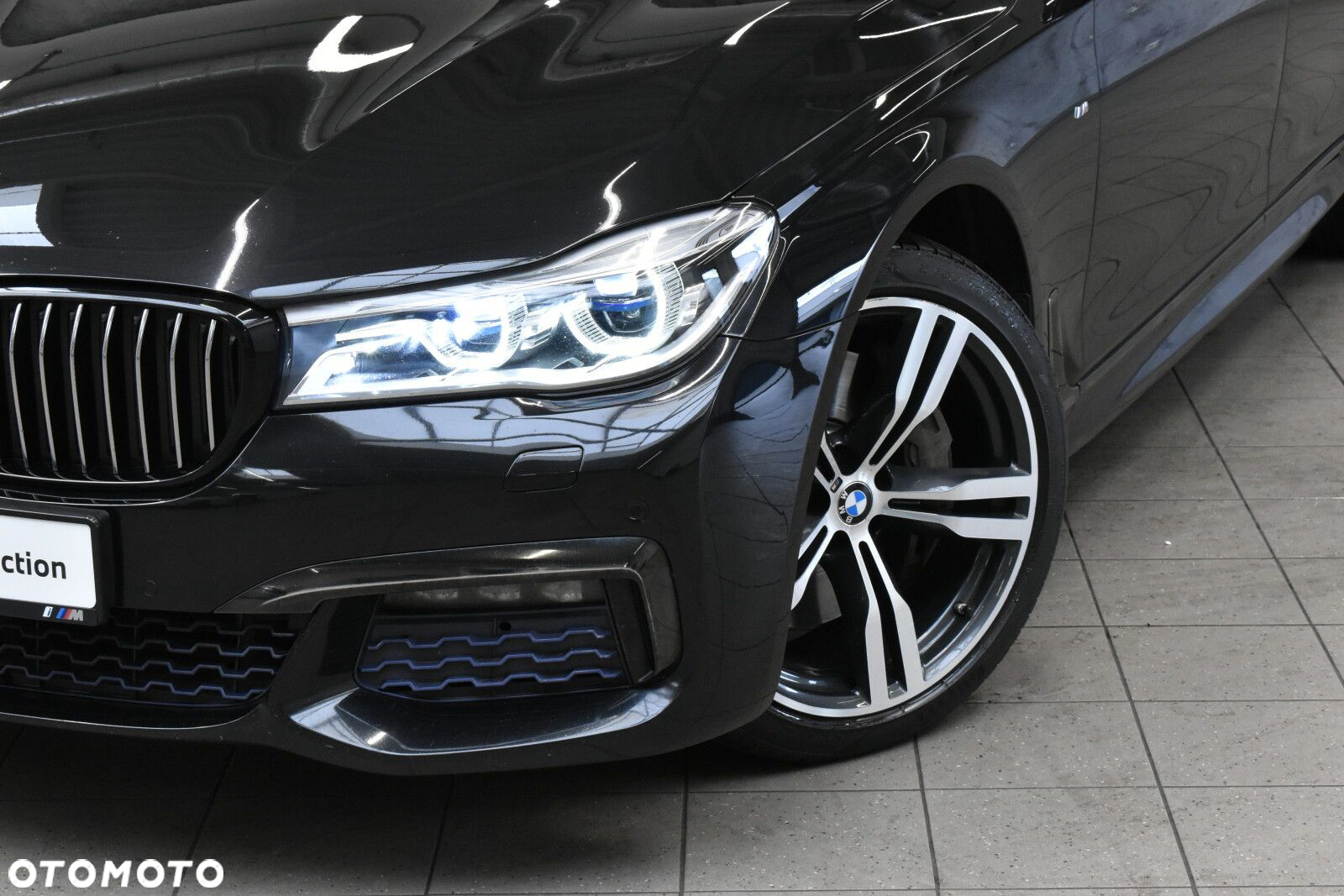 BMW Seria 7 - 25