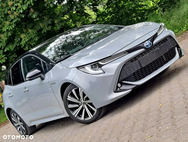 Toyota Corolla 1.8 Hybrid Selection