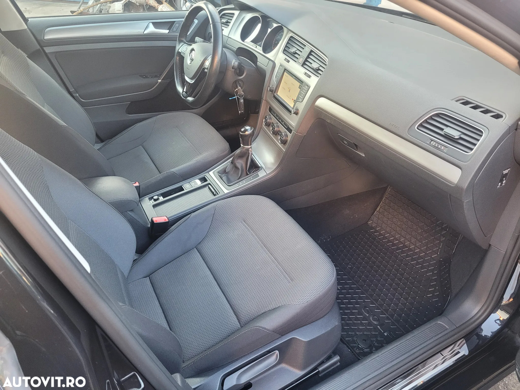 Volkswagen Golf Variant 1.6 TDI BlueMotion Technology Comfortline - 10