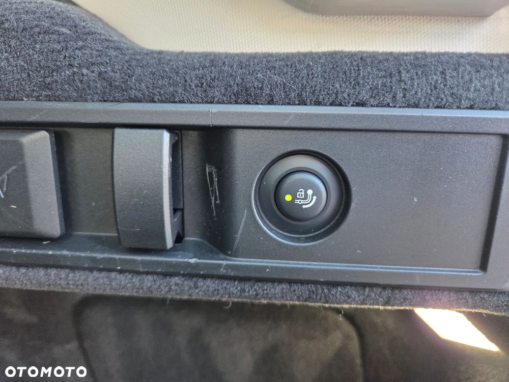 BMW Seria 3 318d Advantage - 12
