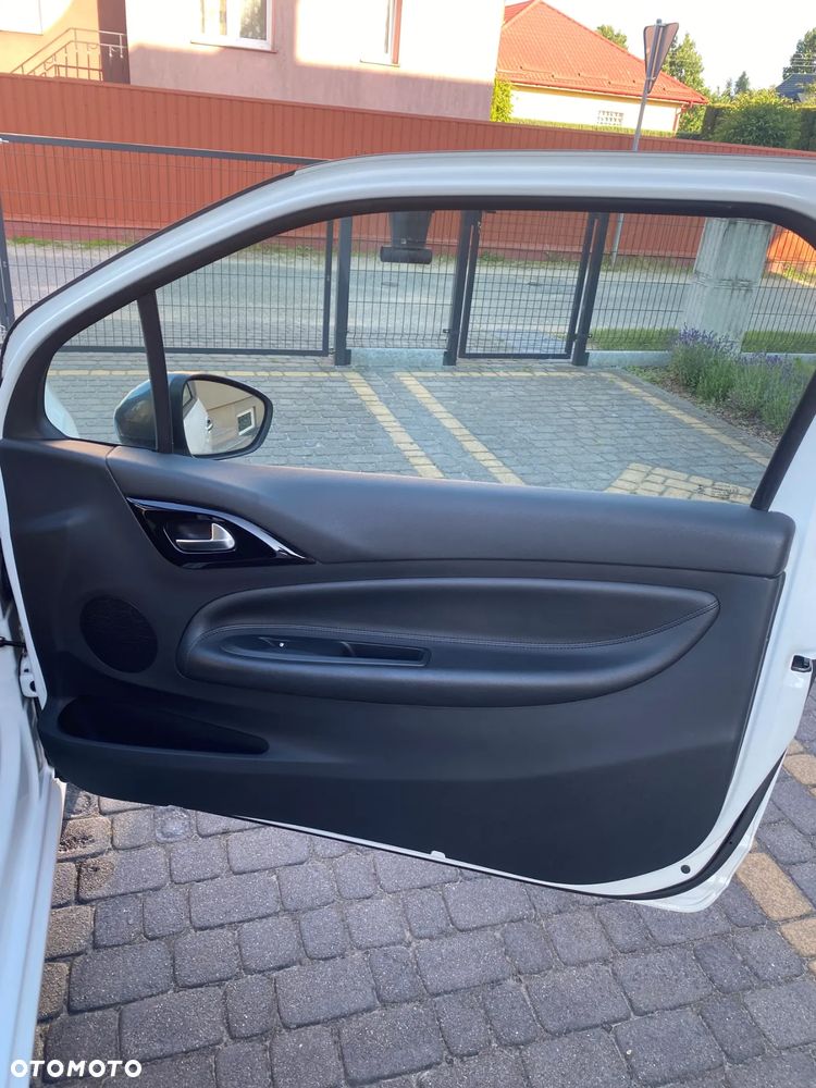 Citroën DS3 1.6 THP SportChic - 19