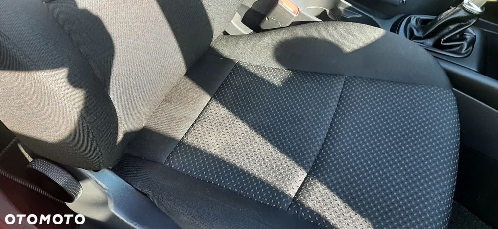 Hyundai i30 1.4 Edition 20 - 31