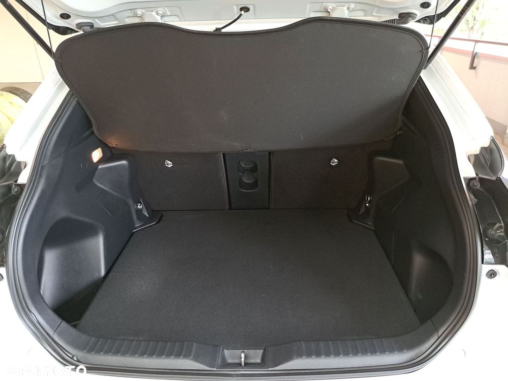 Toyota Yaris Cross Hybrid 1.5 Style AWD - 14