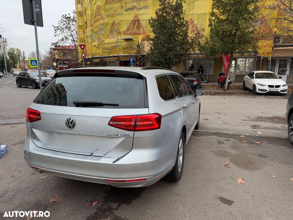 Volkswagen Passat Variant 2.0 TDI DSG Comfortline - 13