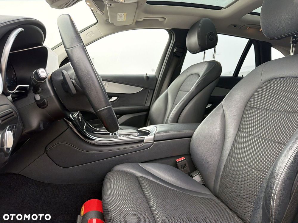 Mercedes-Benz GLC 200 4-Matic - 19