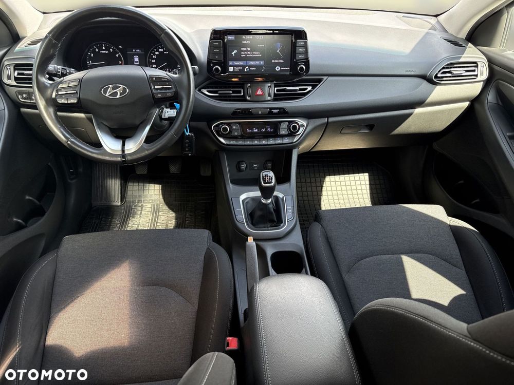 Hyundai i30 1.5 DPI Comfort - 19