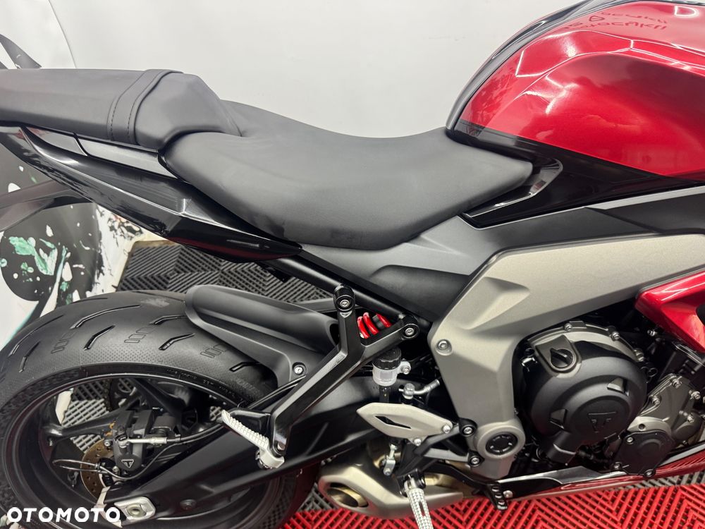 Triumph Daytona - 29