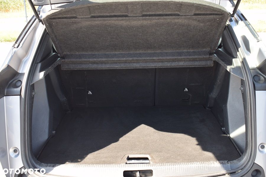 Peugeot 2008 PureTech 130 Allure - 7