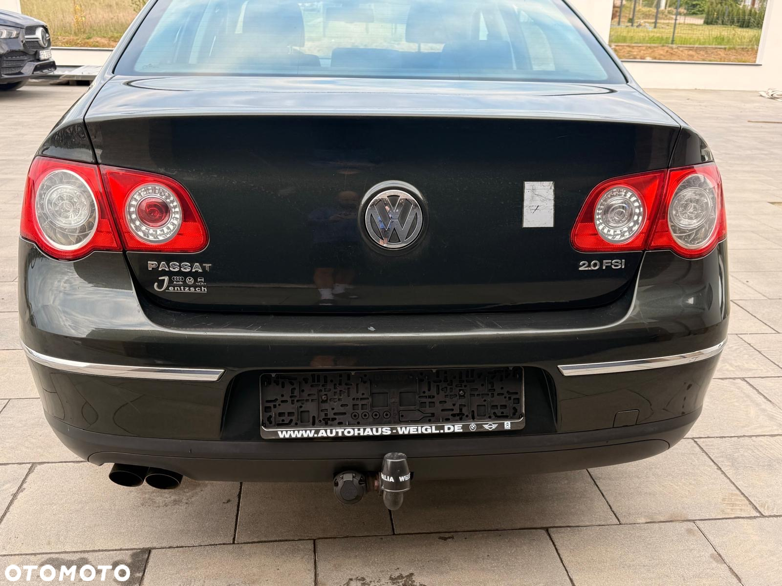 Volkswagen Passat 2.0 FSI Comfortline - 8