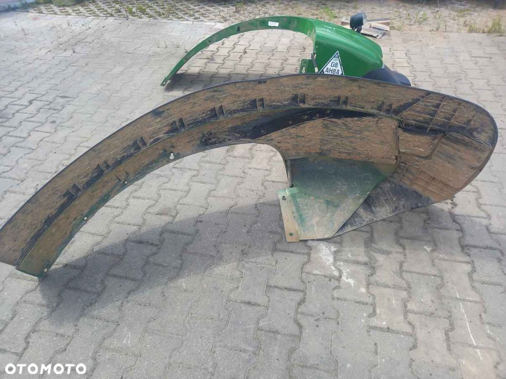 Błotniki tylne John Deere 7280R - 6