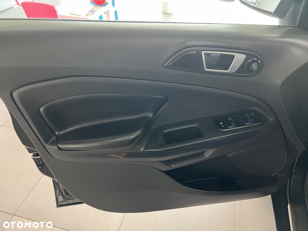 Ford EcoSport 1.0 EcoBoost TITANIUM - 23