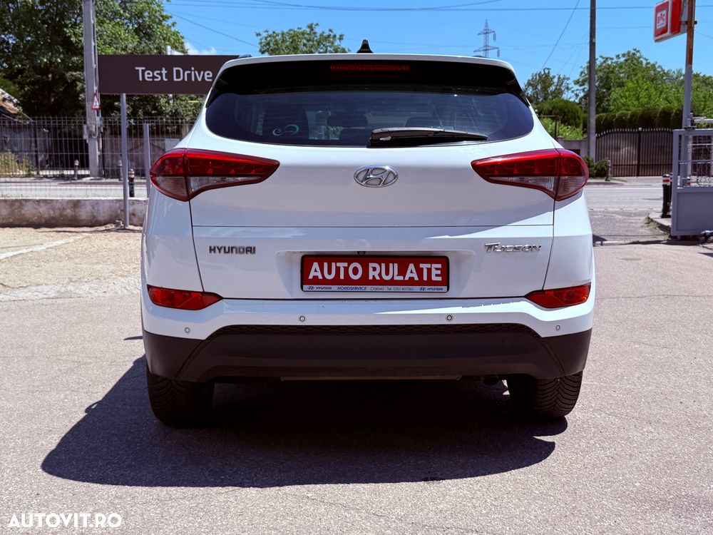 Hyundai Tucson blue 1.7 CRDi 2WD DCT Premium - 8