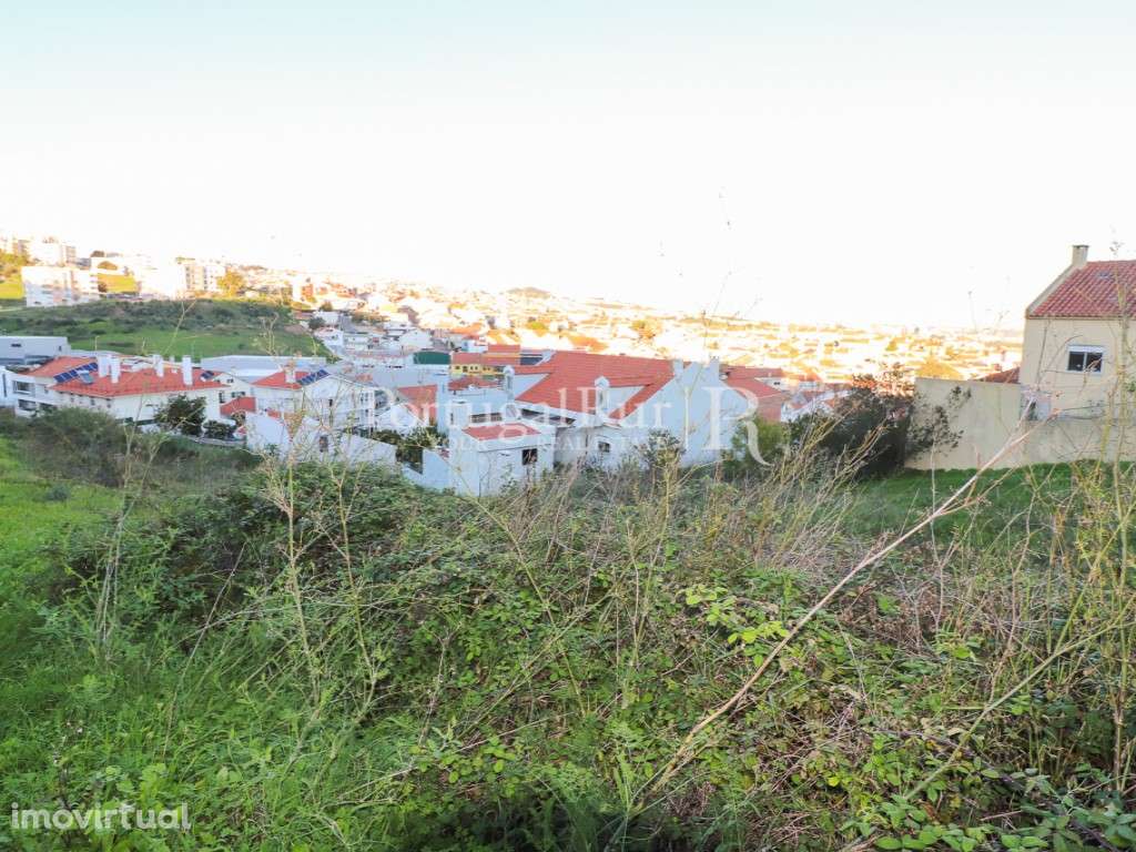 Lote para construção com 350,94 m2 próximo da Amadora, Lisboa - Grande imagem: 5/8