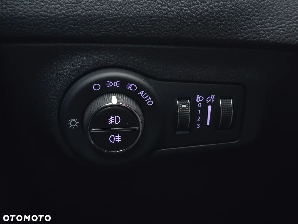 Jeep Compass 1.4 TMair Limited 4WD S&S - 33