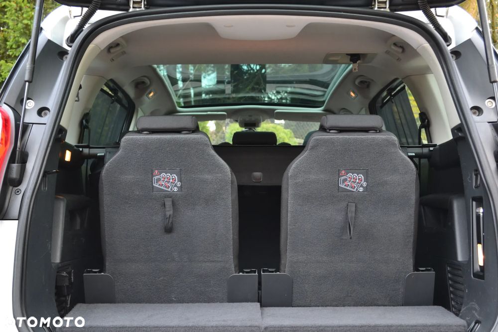 Peugeot 5008 1.6 THP Active 7os - 30