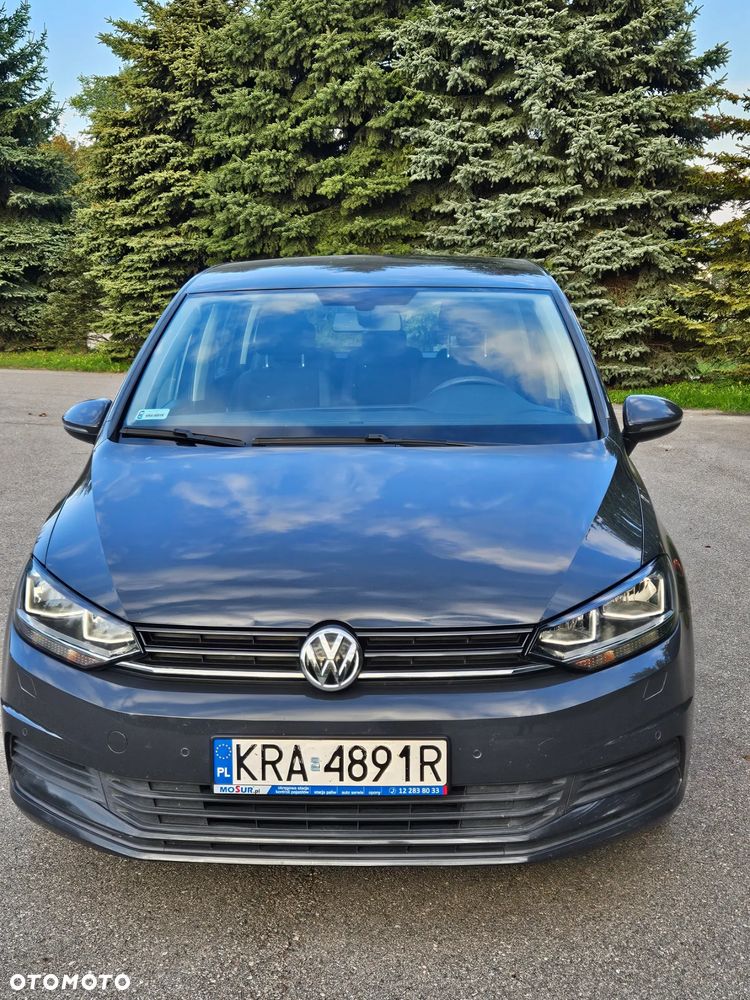 Volkswagen Touran - 3