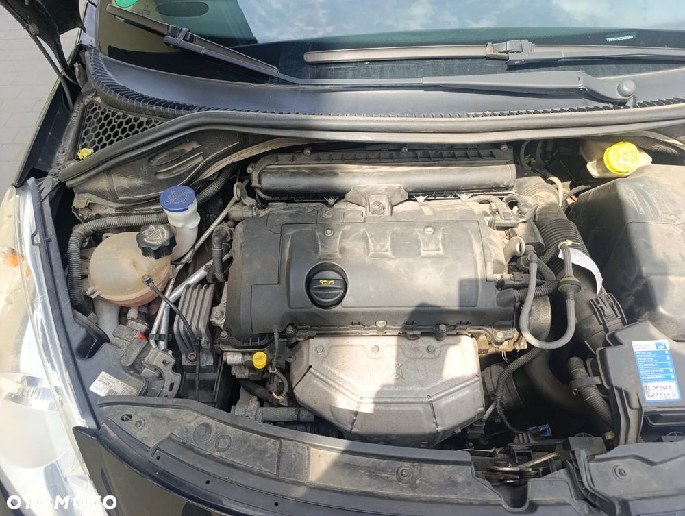 Peugeot 207 120 Sport - 2
