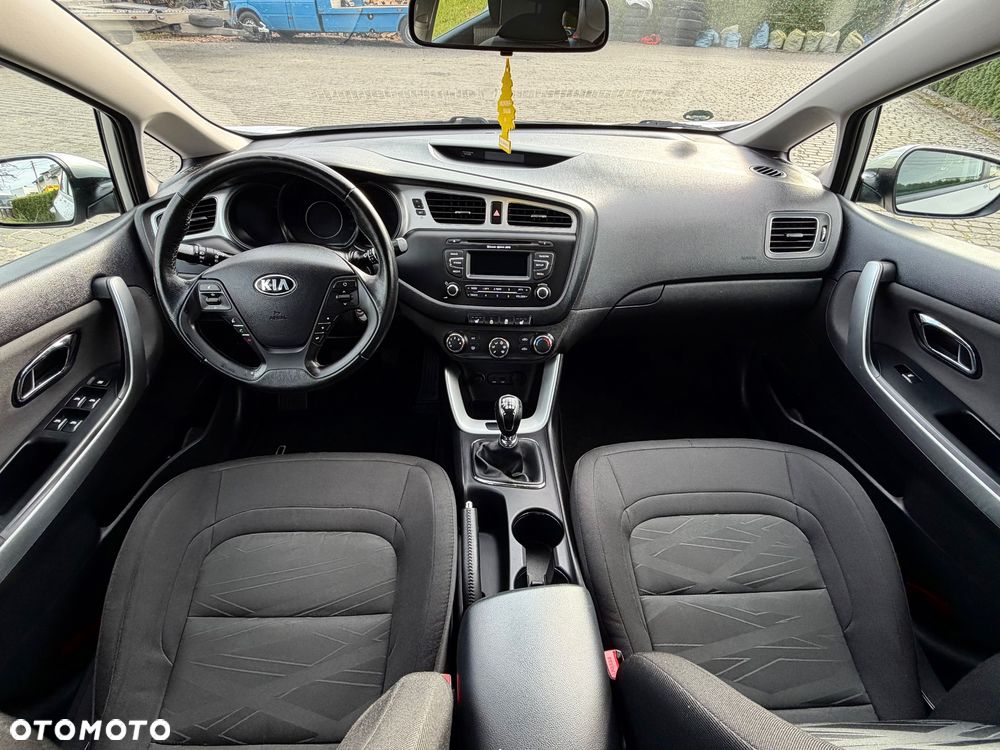 Kia Ceed - 18