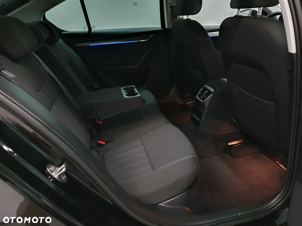 Skoda Octavia 2.0 TDI (Green tec) Style - 17