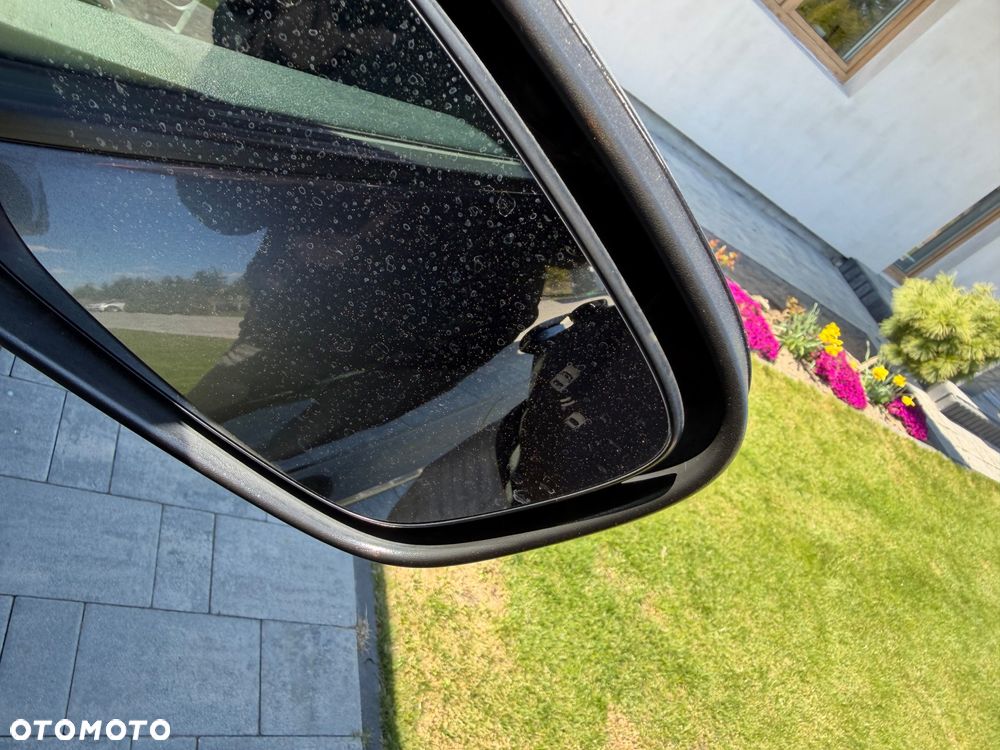 Ford Kuga 2.5 Duratec PHEV ST-LINE X - 38