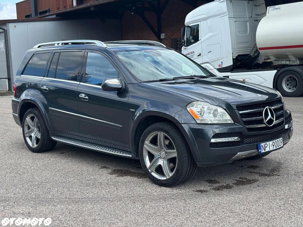 Mercedes-Benz GL 500 4Matic 7G-TRONIC - 6