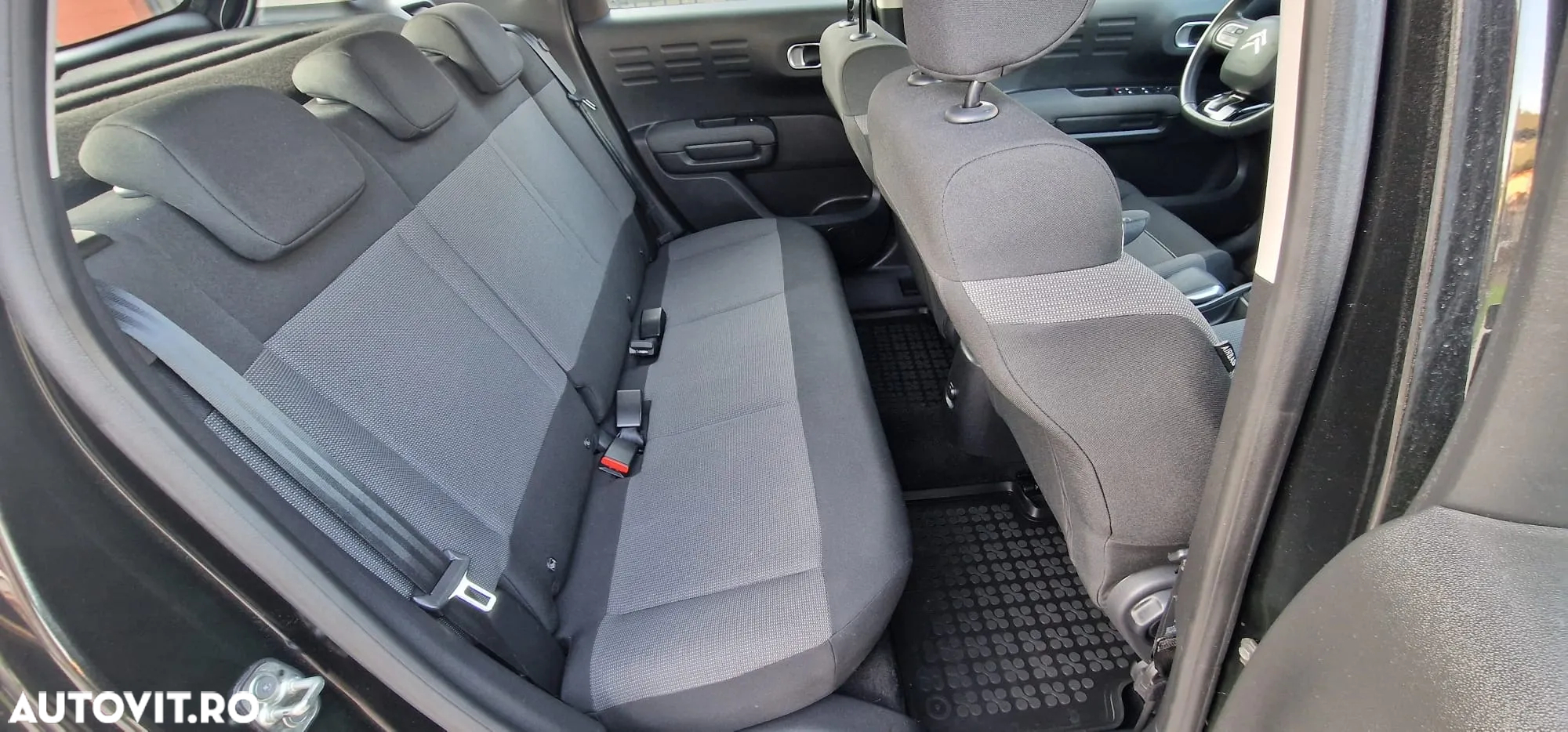 Citroën C3 AIRCROSS BlueHDI 110 Stop & Start FEEL - 23