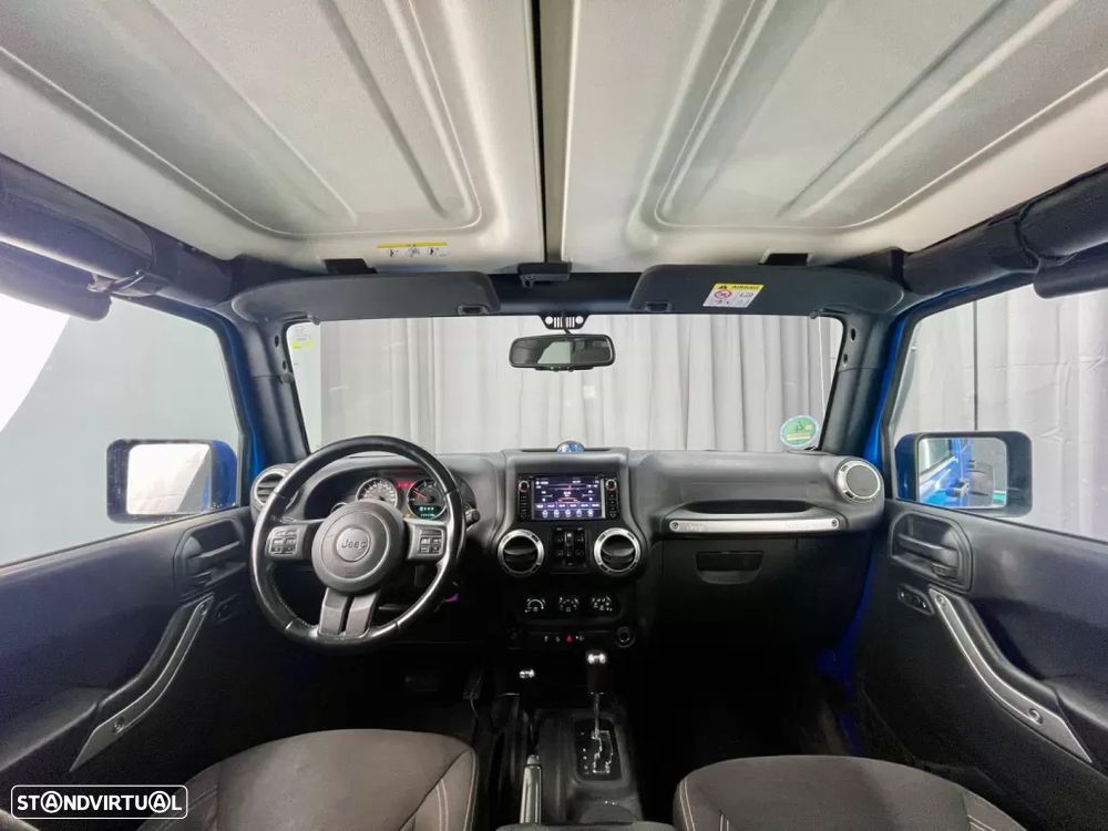 Jeep Wrangler Unlimited 2.8 CRD Auto Rubicon - 14