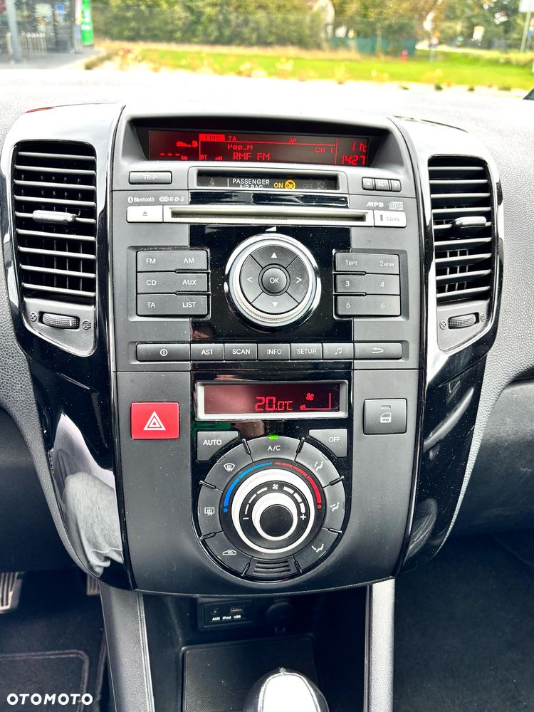 Kia Venga 1.6 L - 13