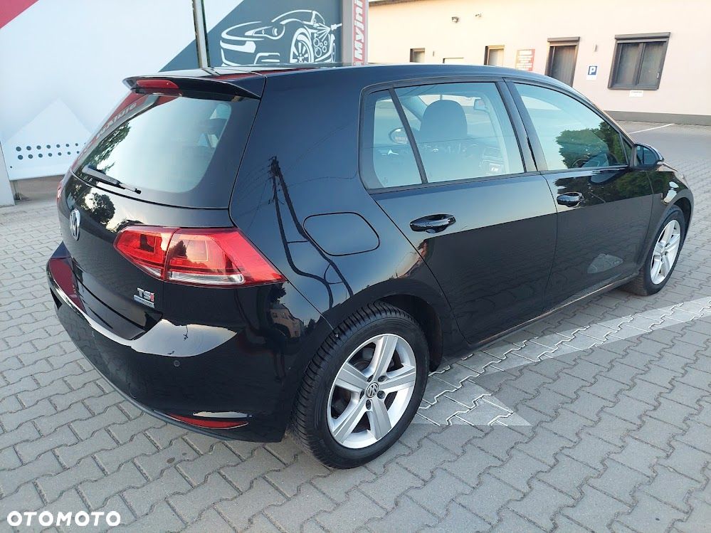 Volkswagen Golf 1.4 TSI BlueMotion Technology Highline - 23