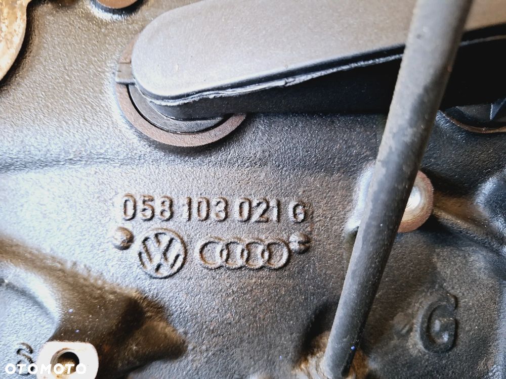 SILNIK AUDI A4 B5 1.8 BENZYNA KOD SILNIKA: AVV GŁOWICA: 058103373D NR28 - 3