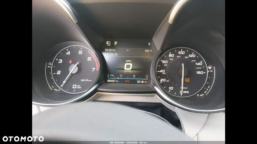 Alfa Romeo Giulia 2.0 Turbo TI Q4 - 10