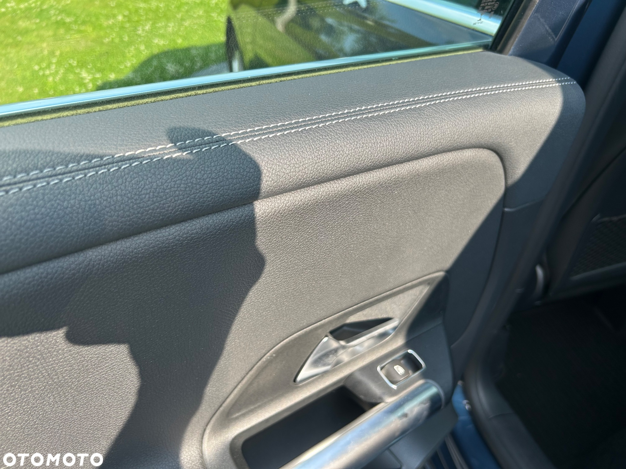 Mercedes-Benz Klasa B 200 Style 7G-DCT - 32