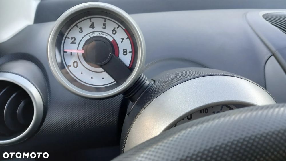 Peugeot 107 1.0 Trendy MAP Euro5 - 18