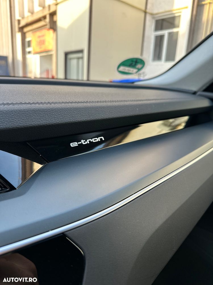 Audi e-tron 50 quattro - 21