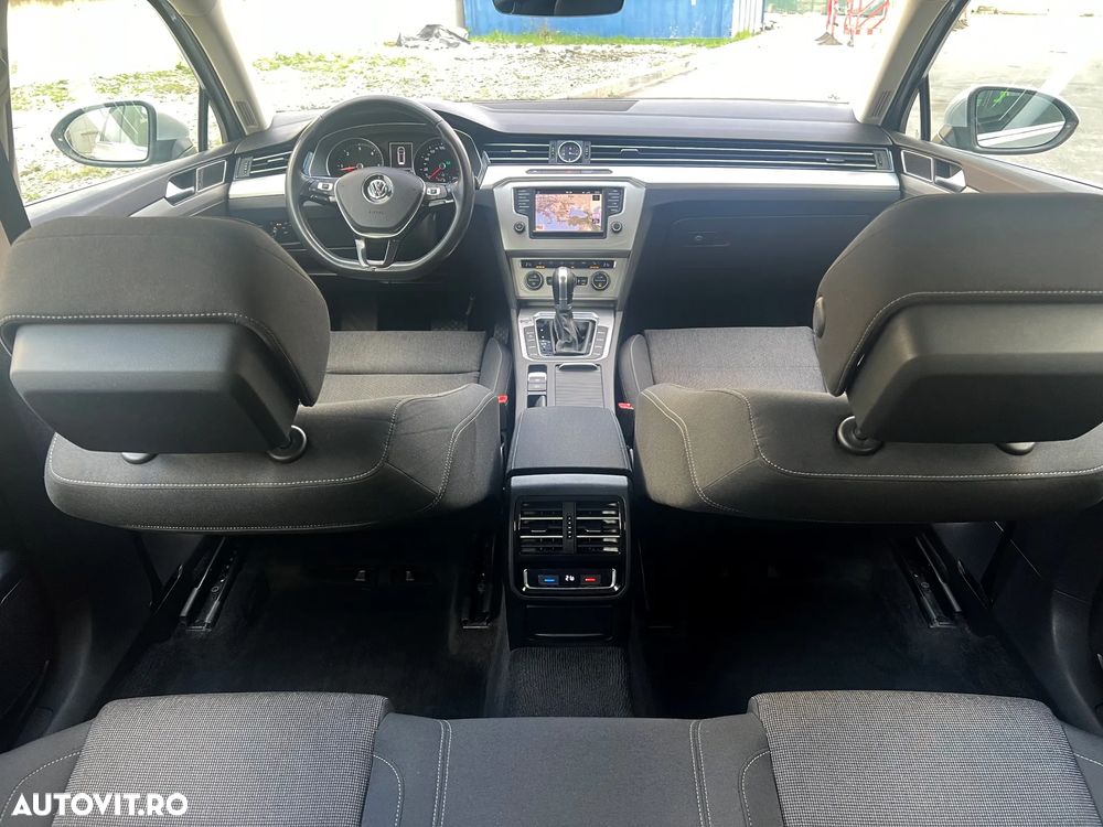 Volkswagen Passat Variant 2.0 TDI DSG (BlueMotion Technology) Highline - 24